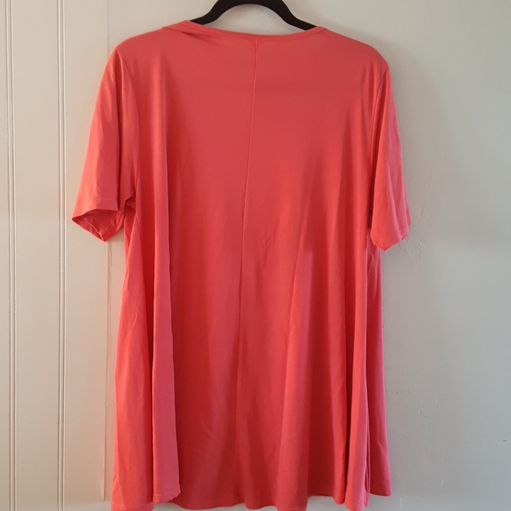 Tunic - Picture 3 of 3